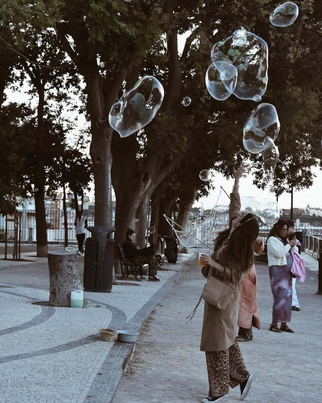 Post 3 by qué onda brazuca? on Instagram (carousel)