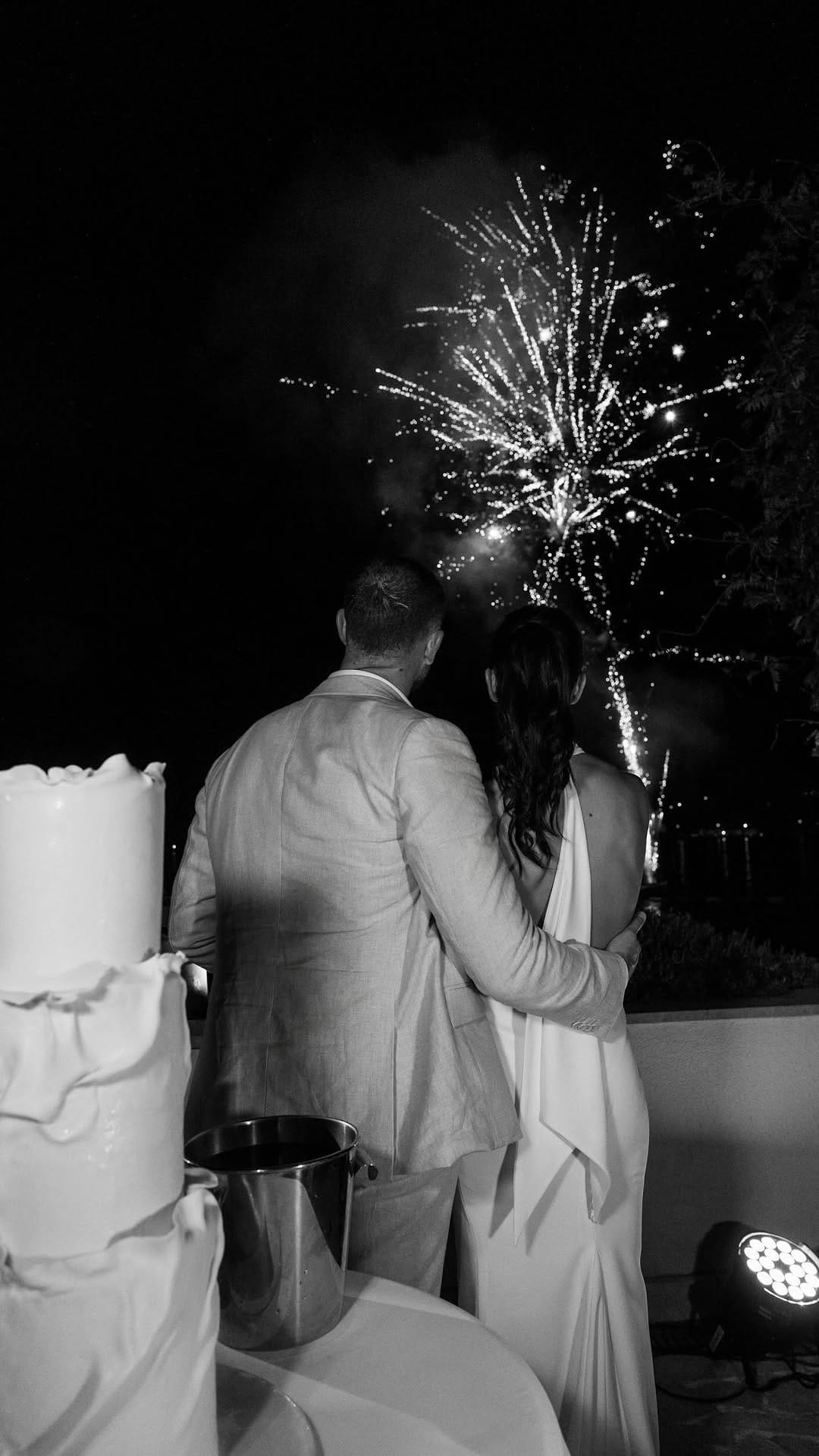 Post 9 by WEDDING PHOTOGRAPHER MONTENEGRO • ITALY • FRANCE • CROATIA on Instagram (video)