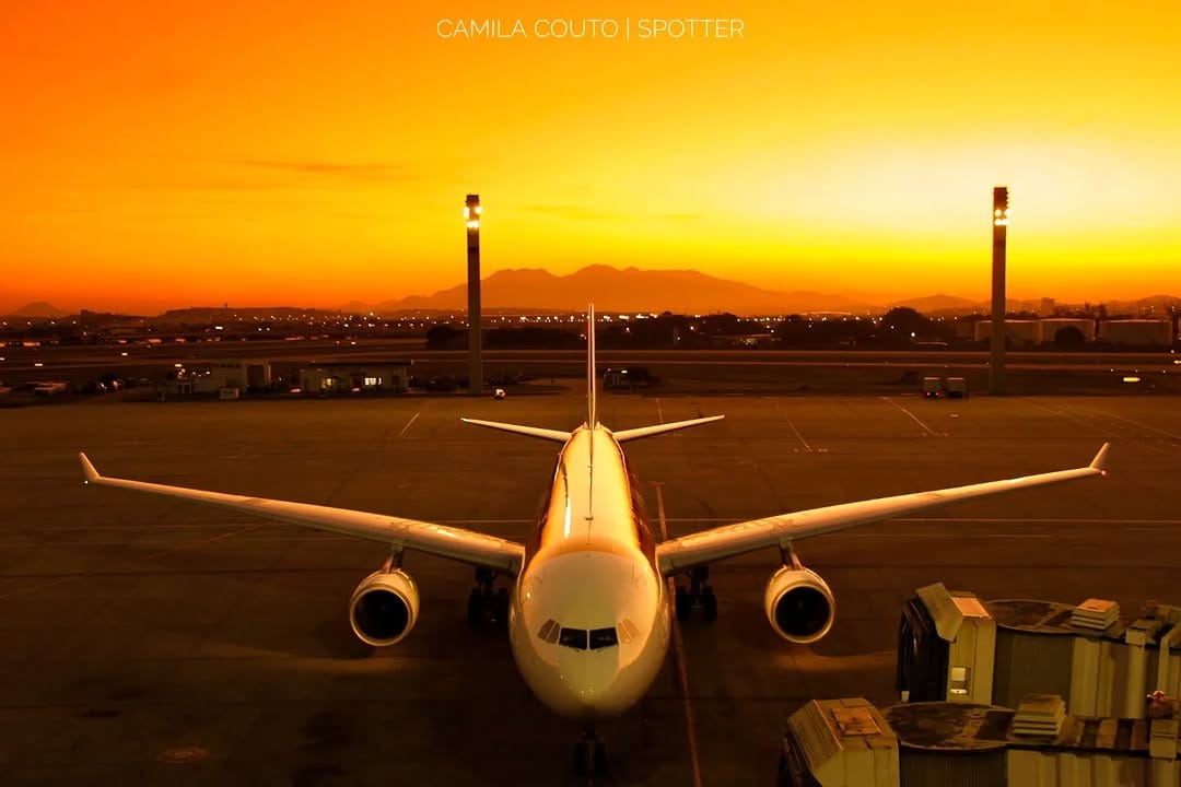 Post 9 by CAMILA COUTO | SPOTTER ✈️ on Instagram (carousel)