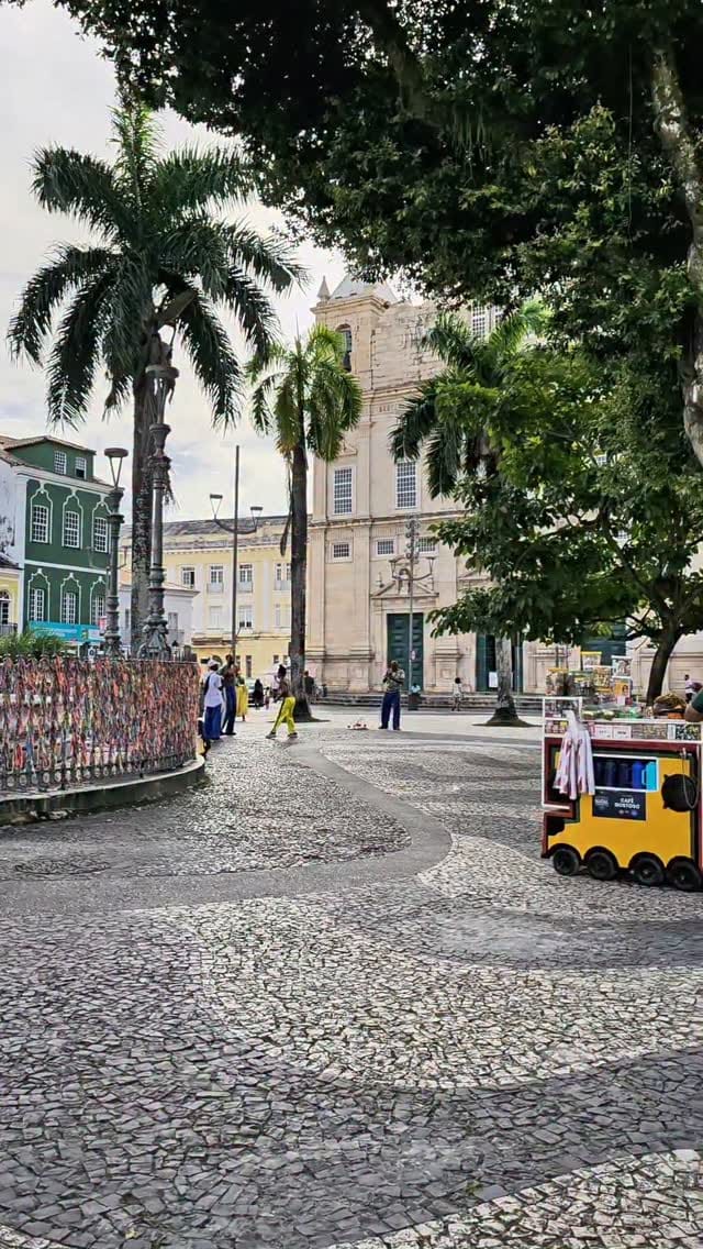 Post 5 by Salvador - Bahia - Brasil on Instagram (video)