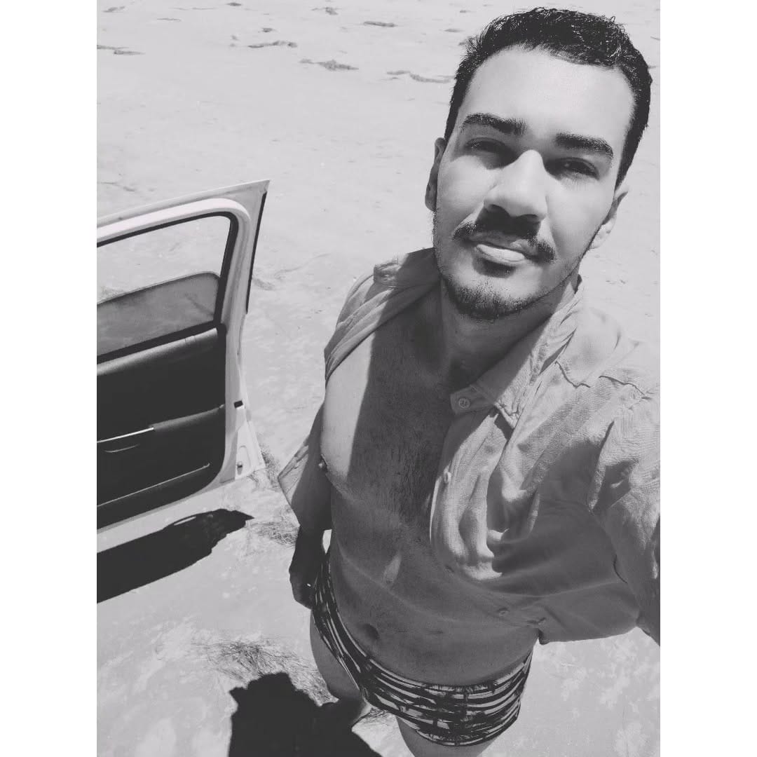 Post 2 by Allyson Morais on Instagram (image)