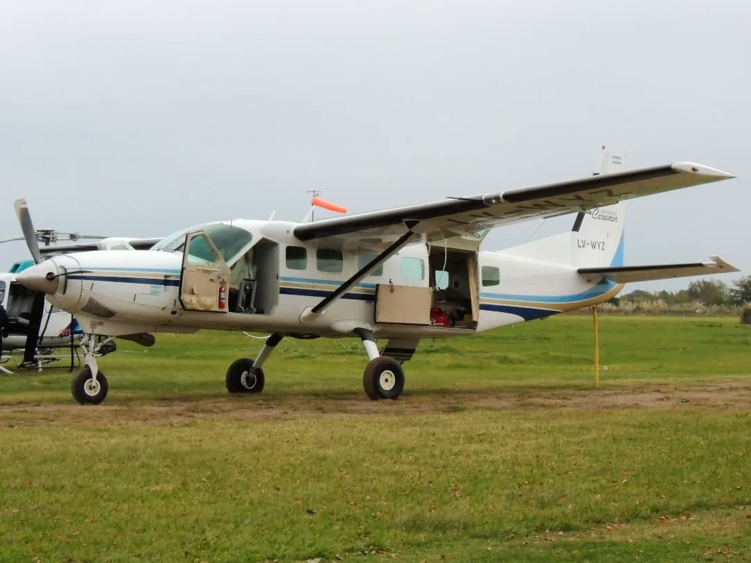 Post 3 by Aeroclub La Plata on Instagram (image)