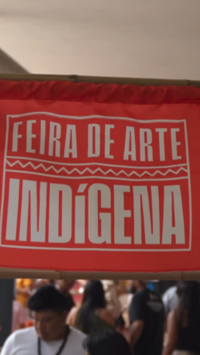 Post 5 by América Mov on Instagram (video)