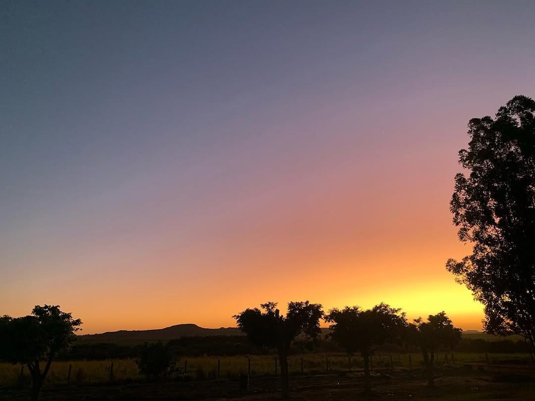 Post 2 by Pôr do Sol BR ® on Instagram (image)