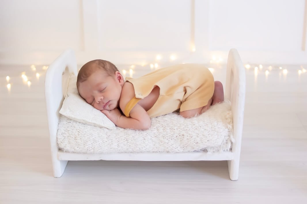 Post 3 by Mary e Evandro - Newborn /Gestante/Smash the Cake on Instagram (carousel)