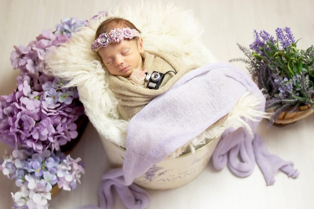 Post 7 by Mary e Evandro - Newborn /Gestante/Smash the Cake on Instagram (carousel)