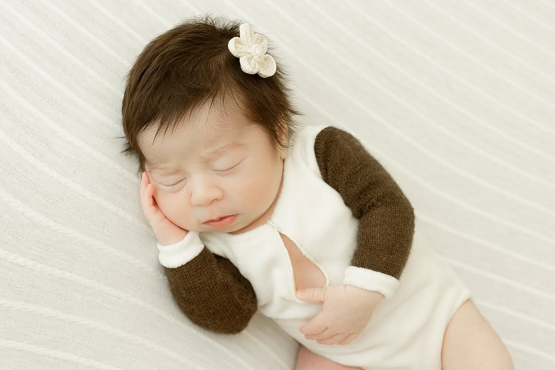 Post 8 by Sarah Oliveira l Fotógrafa de Newborn e Família 🌾 on Instagram (carousel)