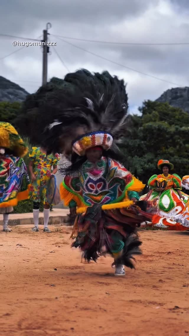 Post 4 by Hugo Muniz on Instagram (video)
