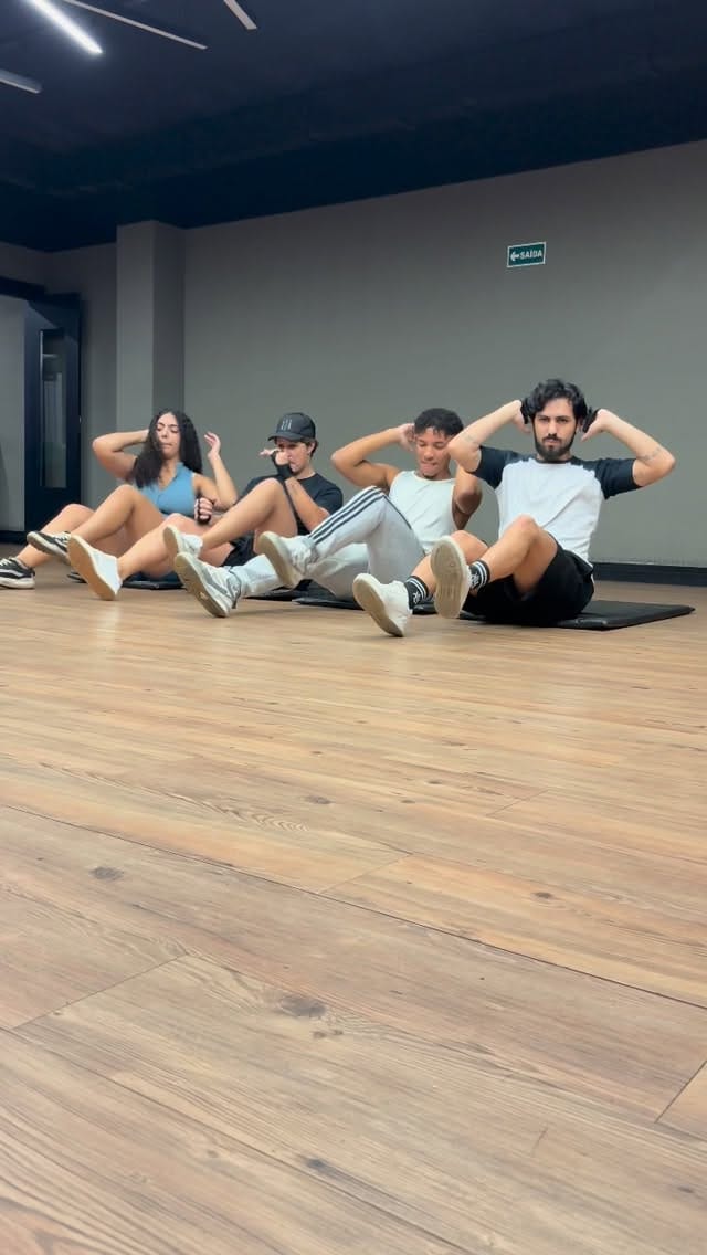 Post 5 by Ivan Falcon on Instagram (video)