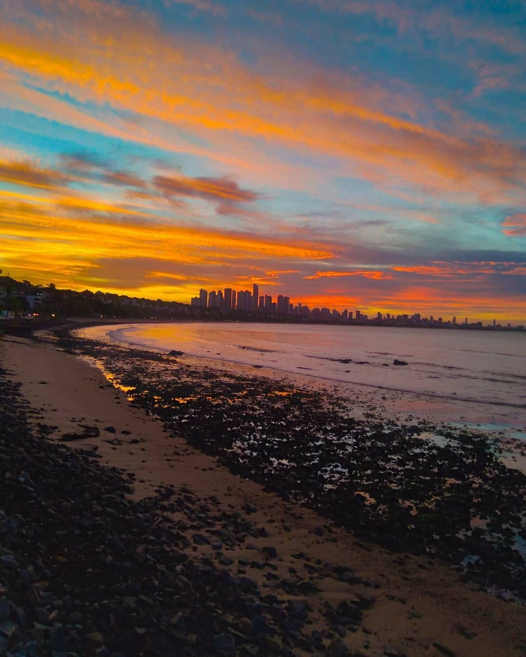 Post 10 by Lucas Santos © on Instagram (image)