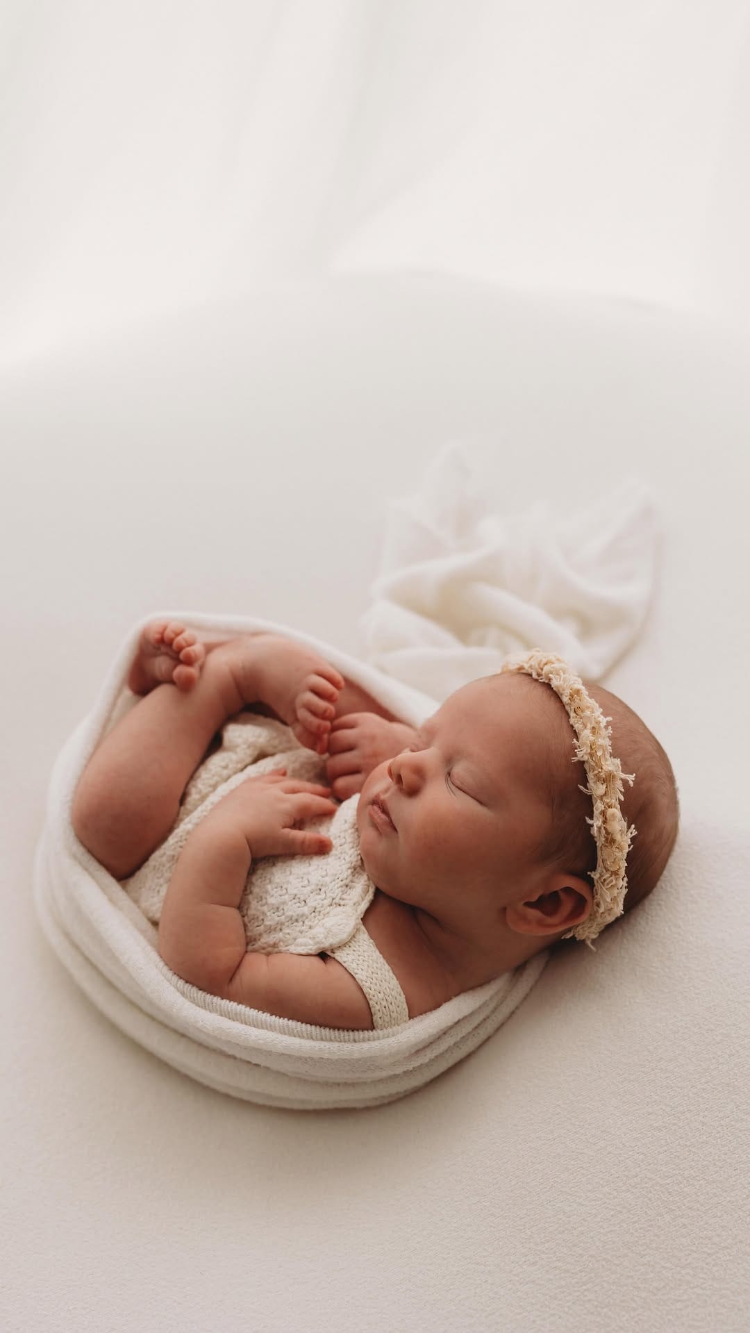 Post 6 by Melbourne Newborn Photographer on Instagram (video)