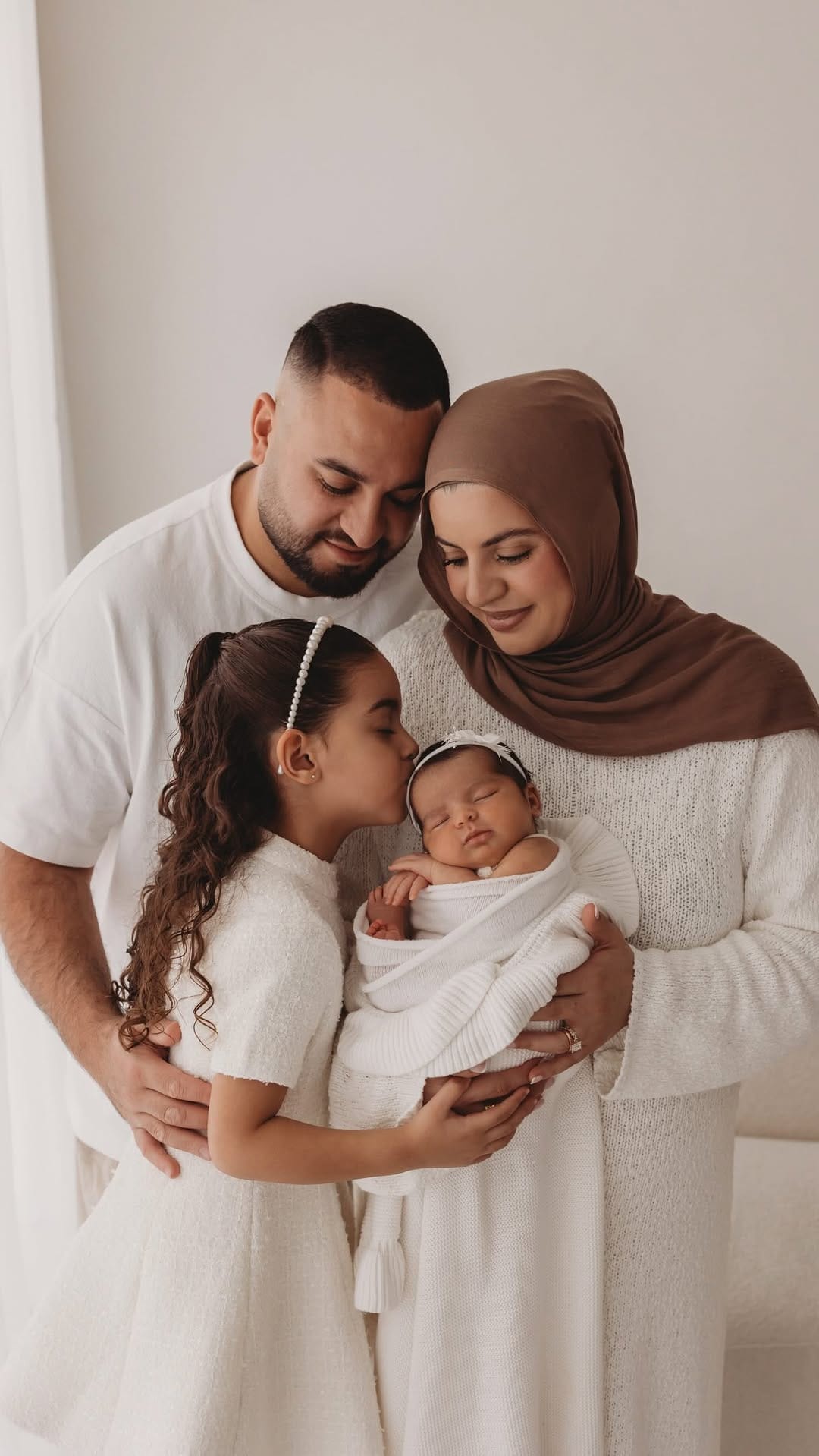Post 3 by Melbourne Newborn Photographer on Instagram (video)