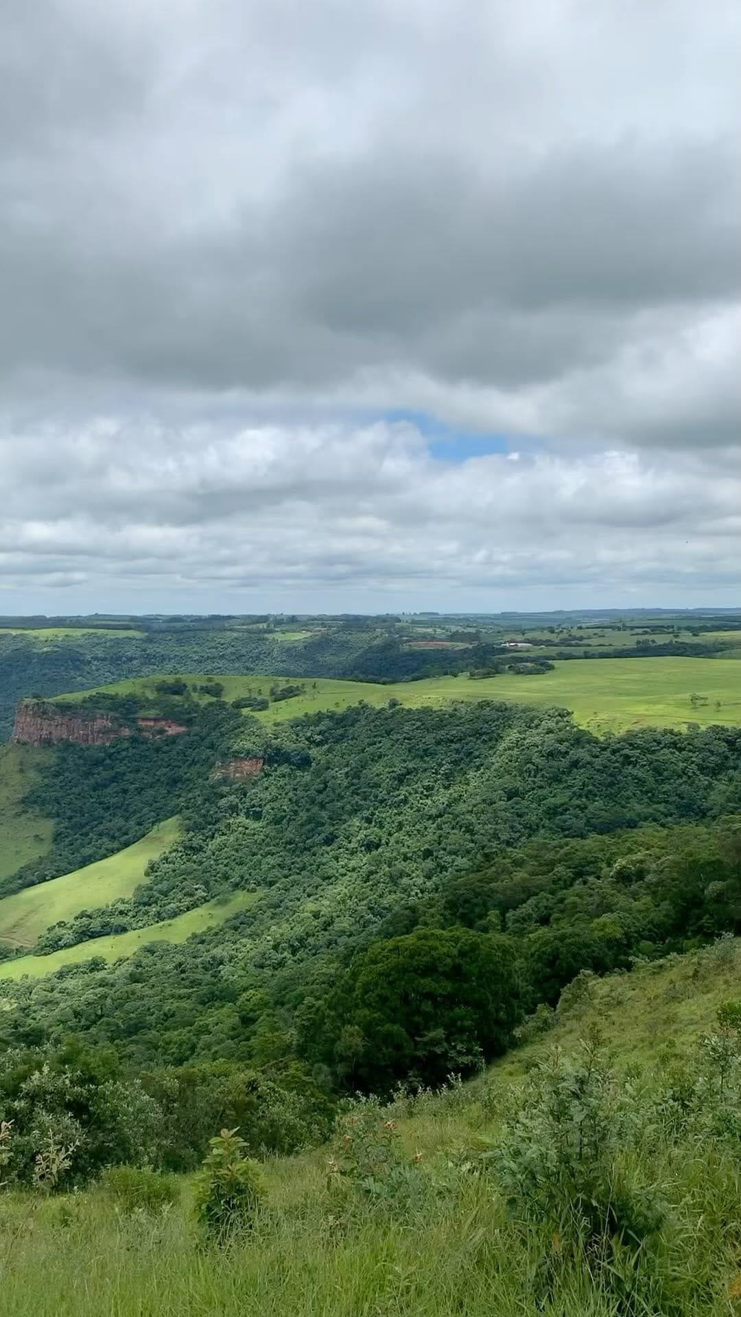 Post 6 by Alvanir Santos on Instagram (video)