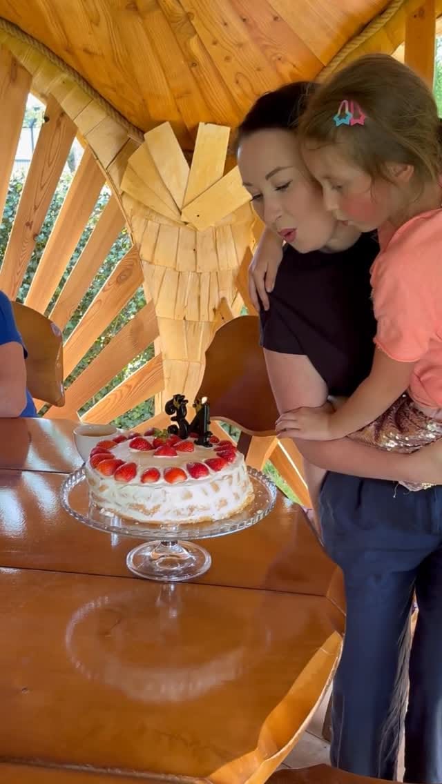 Post 5 by Natalia Kicyła Placek on Instagram (video)