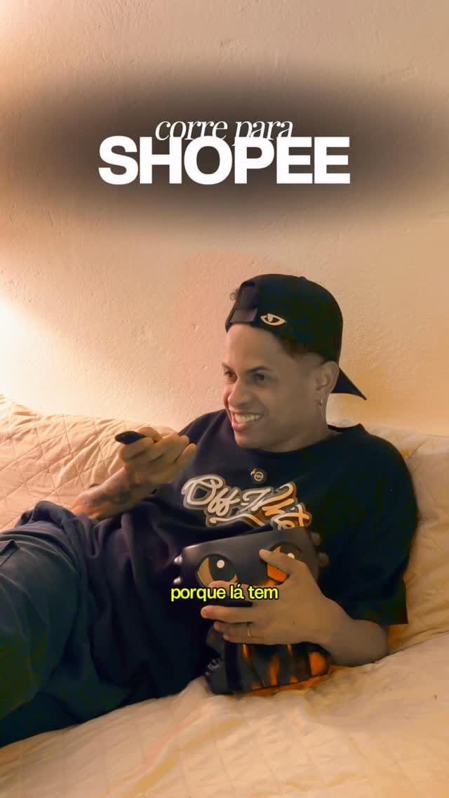 Post 6 by Jhey on Instagram (video)