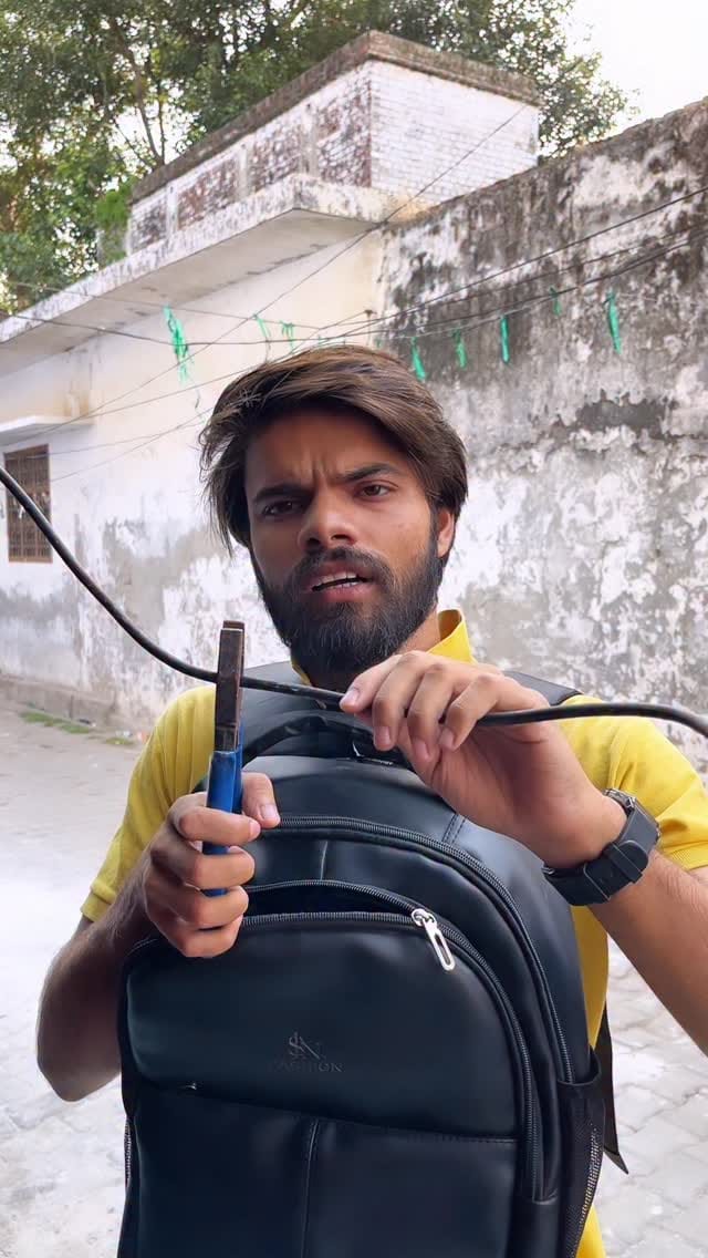 Post 1 by Muneeb Hasan Khan on Instagram (video)