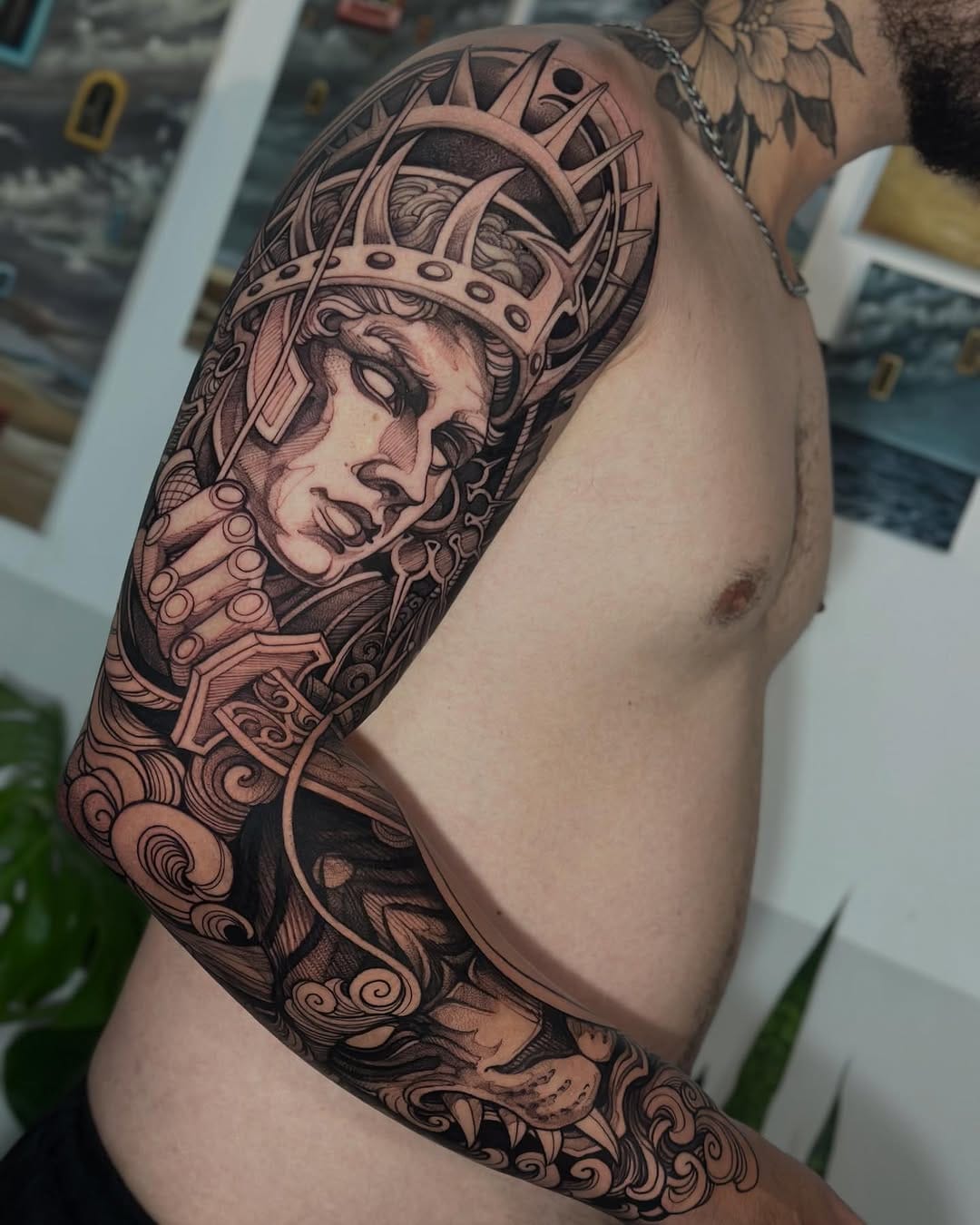 Post 9 by Adriano Salvador on Instagram (carousel)