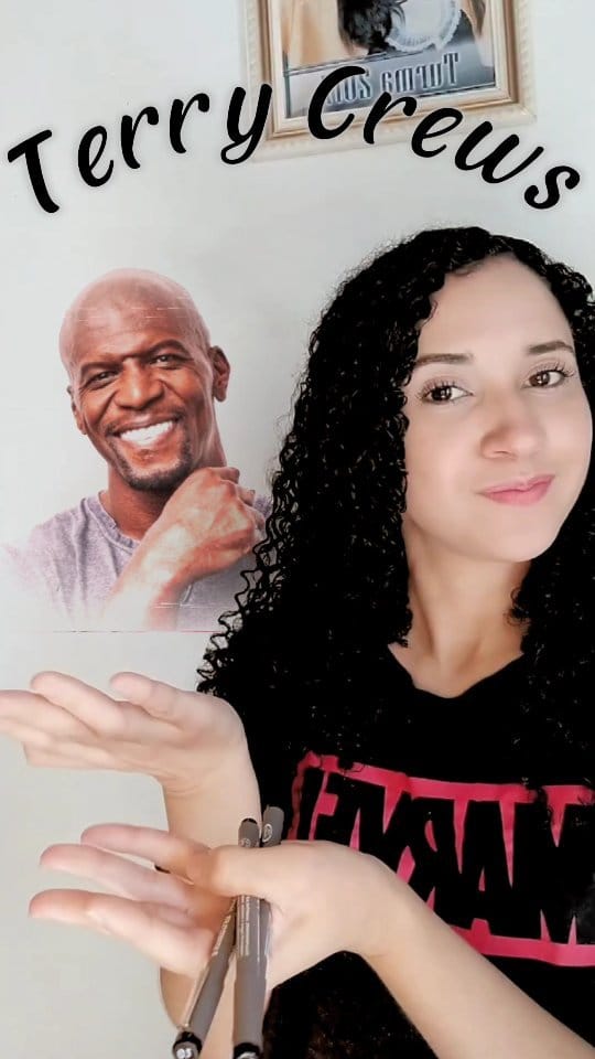 Post 4 by Claris on Instagram (video)