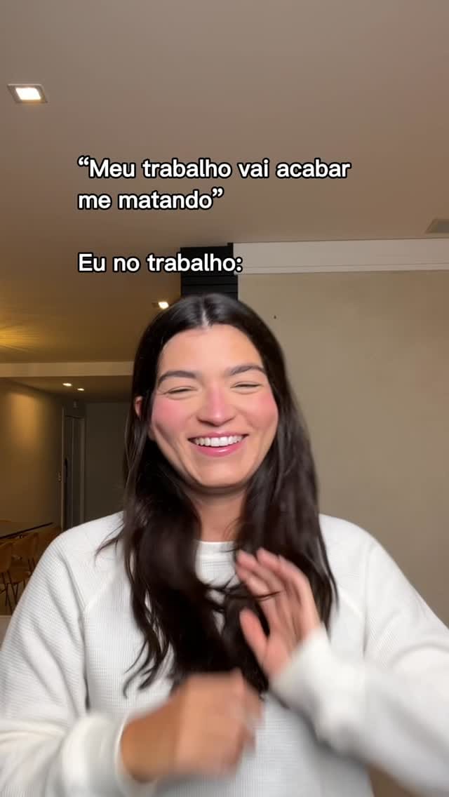 Post 8 by Lara Santana on Instagram (video)