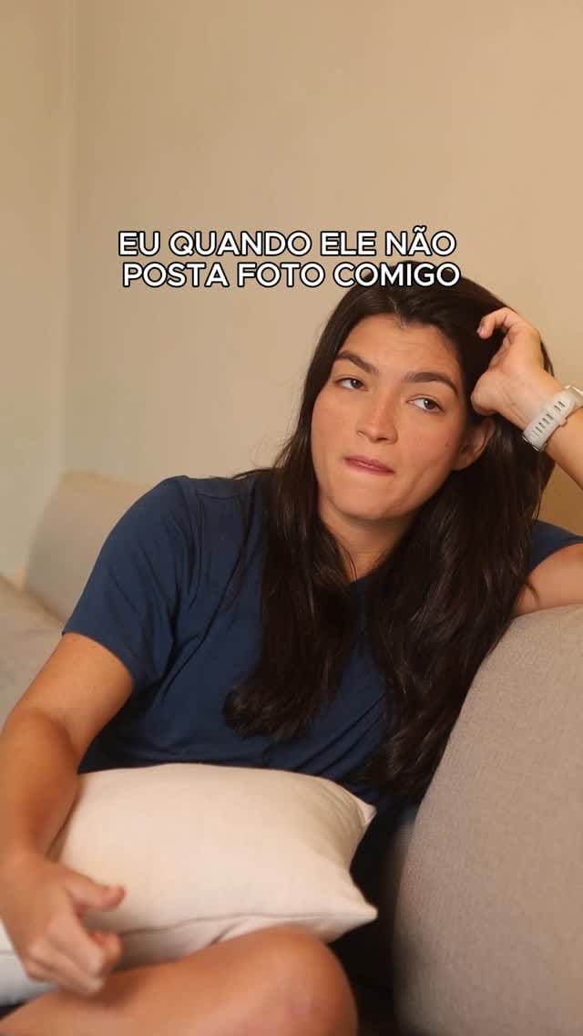 Post 2 by Lara Santana on Instagram (video)