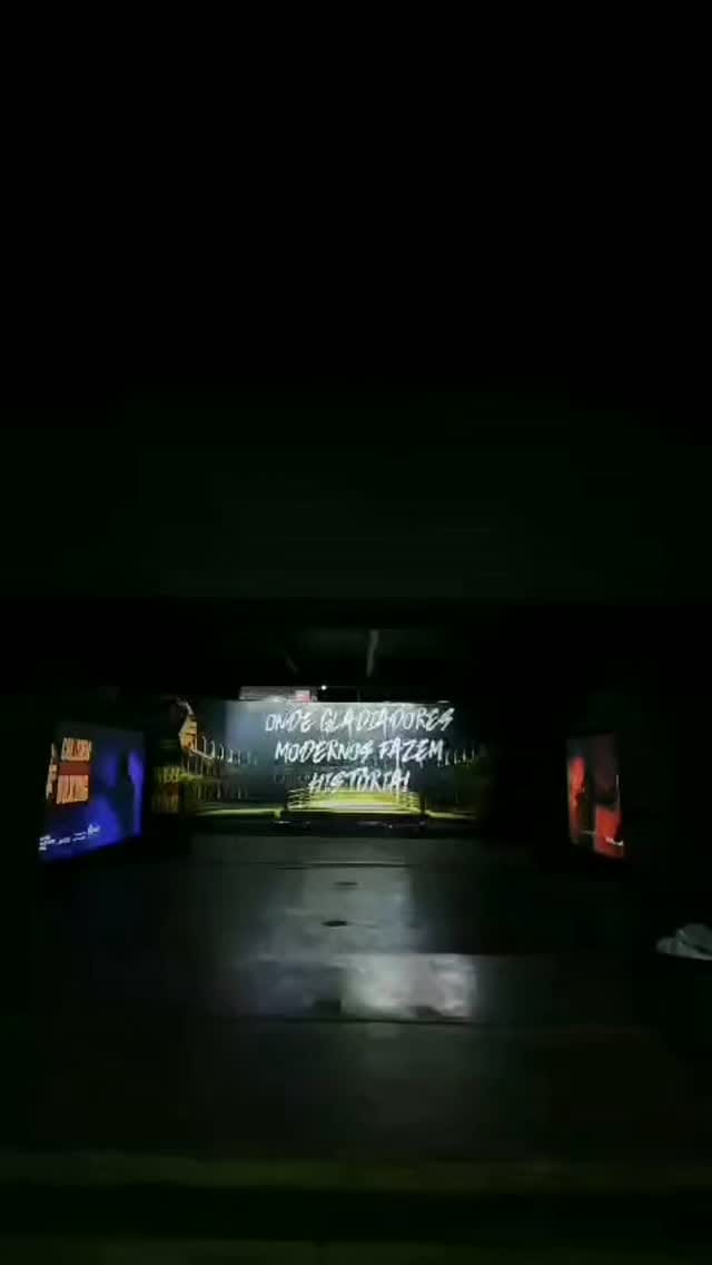 Post 5 by Julio Tribal on Instagram (video)