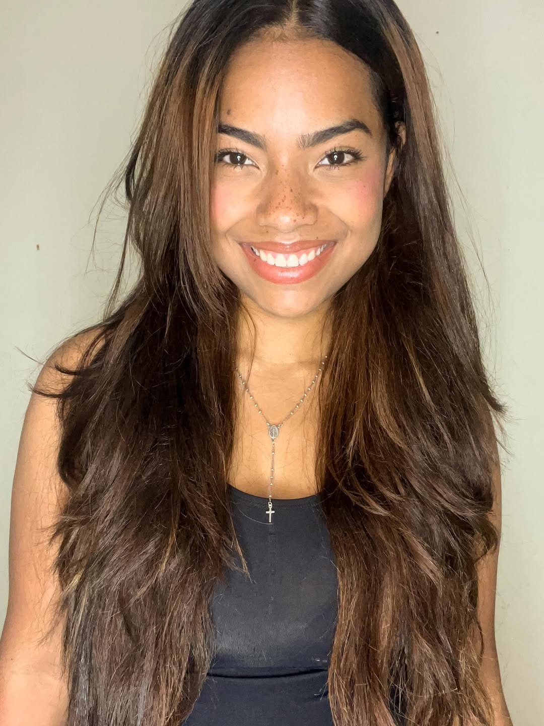 Post 2 by Elaine Amaro | Atriz 🇧🇷 on Instagram (carousel)