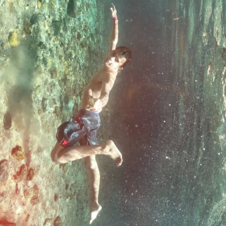 Post 10 by Guilherme Milk on Instagram (image)