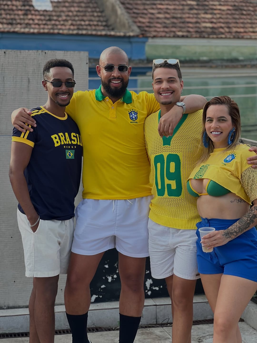 Post 4 by Evandro Curtir A Vida on Instagram (carousel)