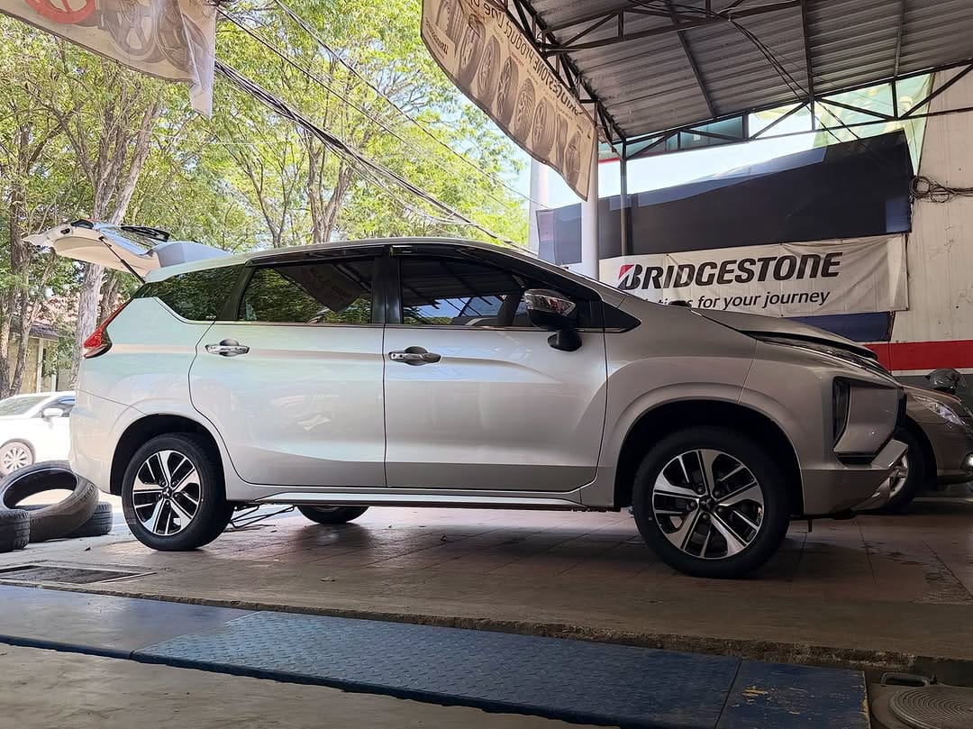 Post 6 by OTTOBAN KELAPA GADING TOMO BRIDGESTONE - TOKO BAN & VELG MOBIL on Instagram (carousel)
