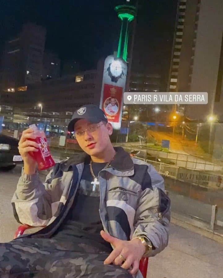 Post 4 by Victor Souza  on Instagram (video)