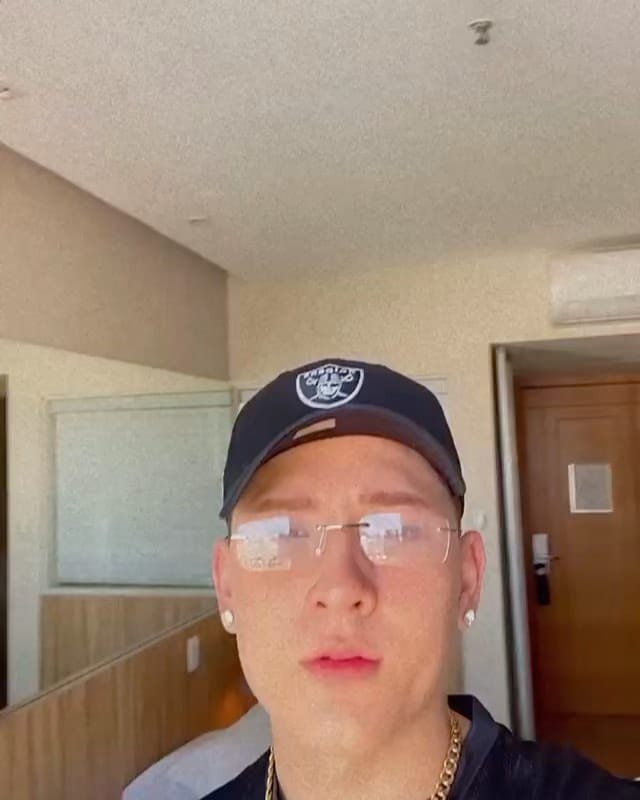Post 2 by Victor Souza  on Instagram (video)