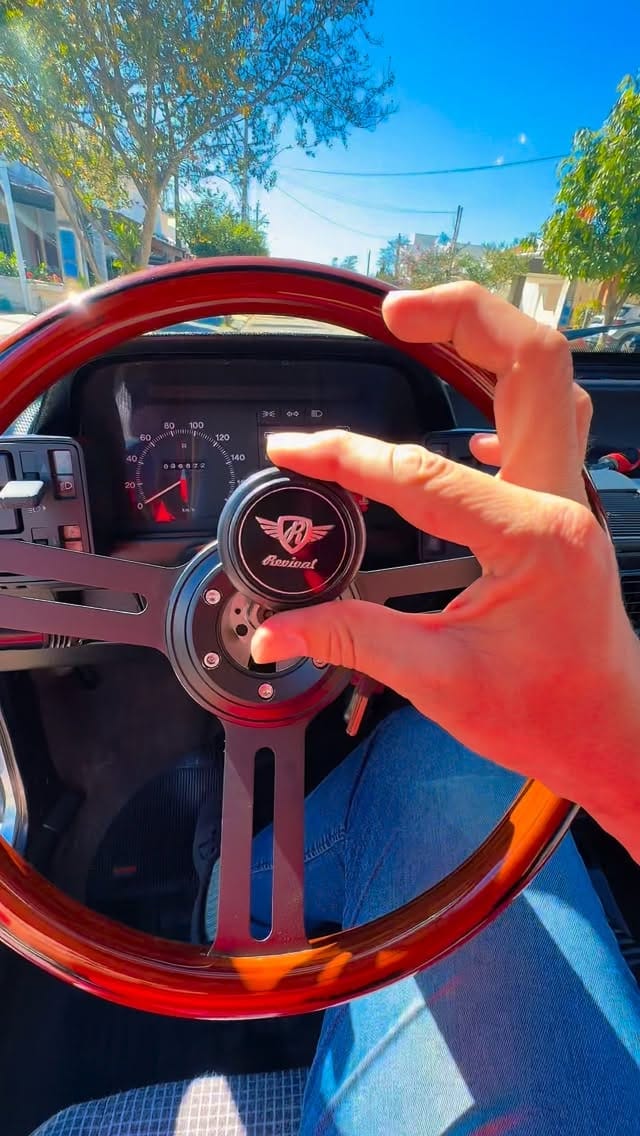 Post 8 by Lello Amaral on Instagram (video)