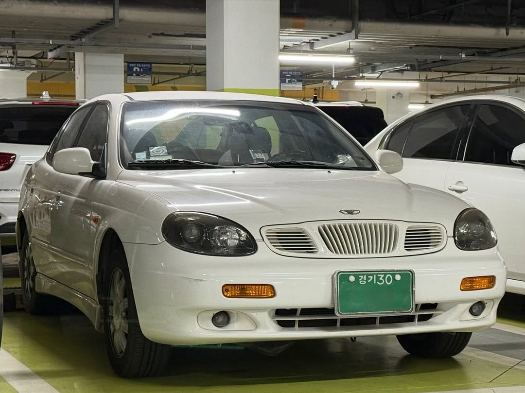 Post 3 by 싼마차 • Car spotting in Korea 🇰🇷 on Instagram (carousel)