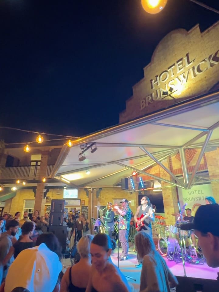Post 1 by 𝐊𝐈𝐌𝐌𝐘. on Instagram (carousel)