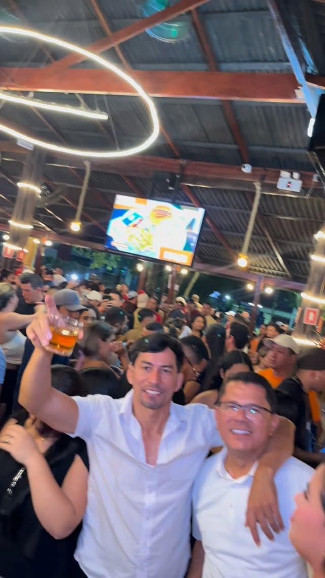 Post 8 by AFONSO CEARENSE | CANTOR | MANAUS AM on Instagram (video)