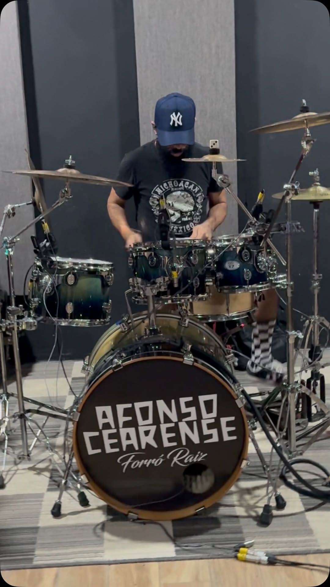 Post 4 by AFONSO CEARENSE | CANTOR | MANAUS AM on Instagram (video)