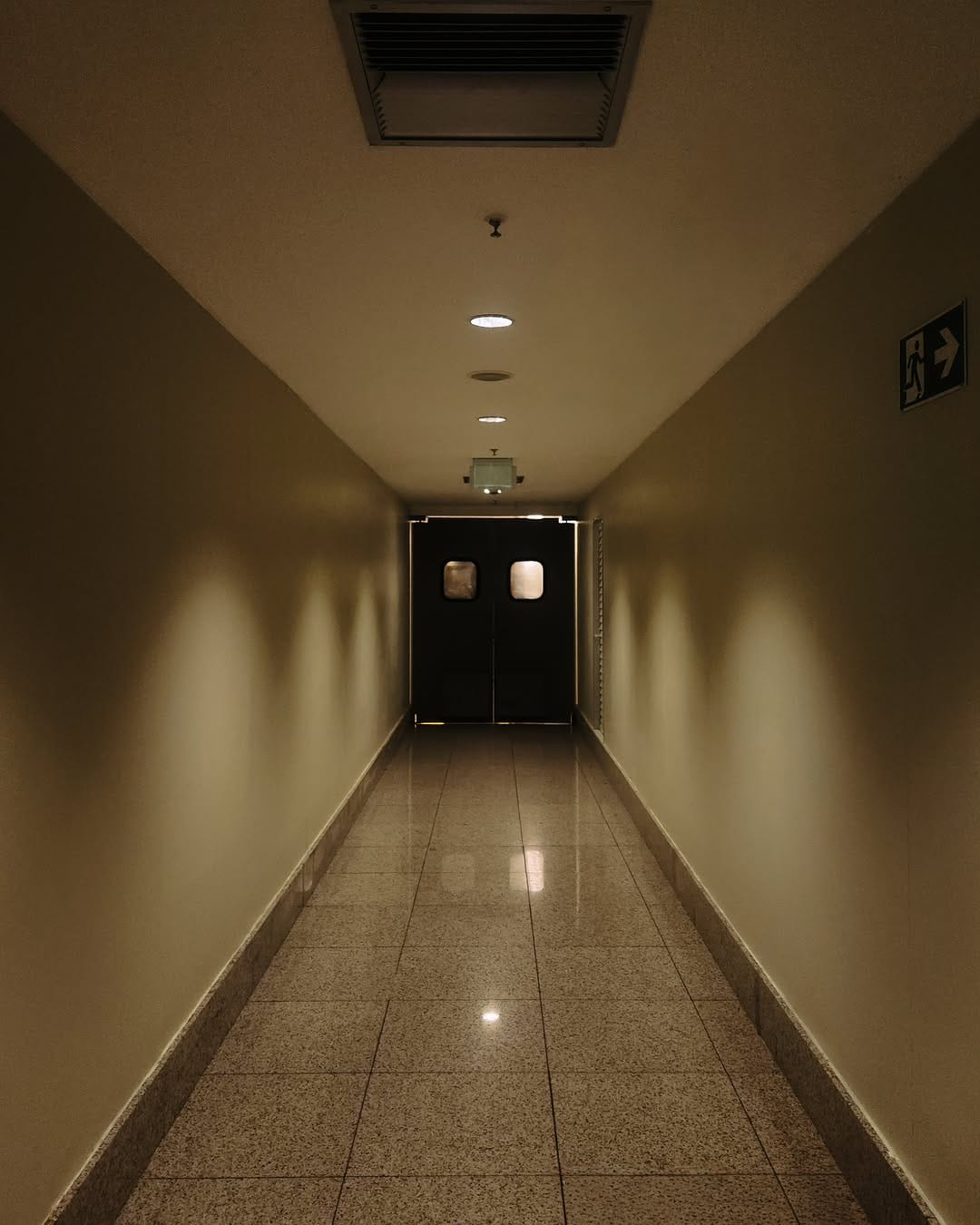 Post 7 by Cristian Yohan on Instagram (image)