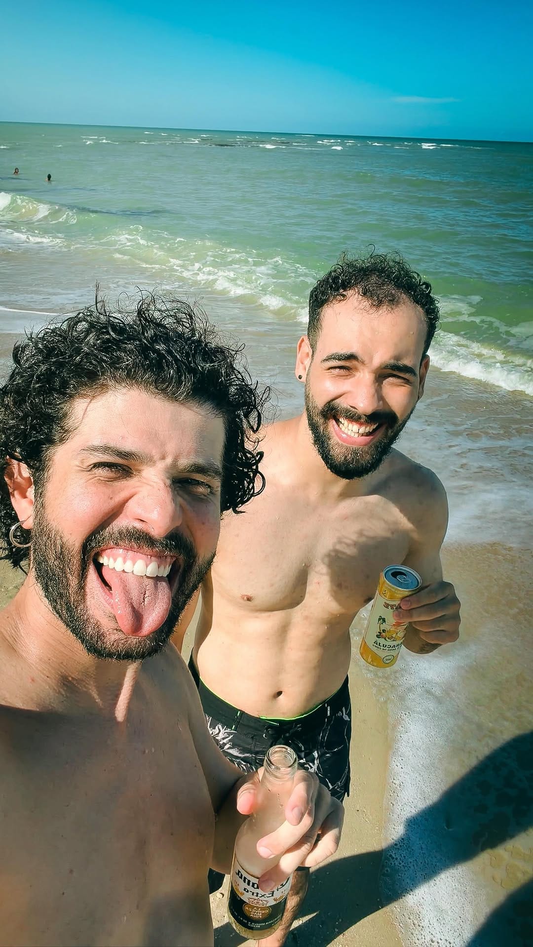 Post 7 by Alexandre Mayrink - Lelê on Instagram (video)