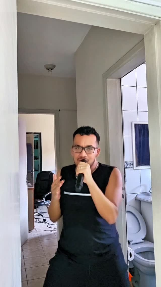 Post 2 by GUSTAVO MOTAX✨ on Instagram (video)