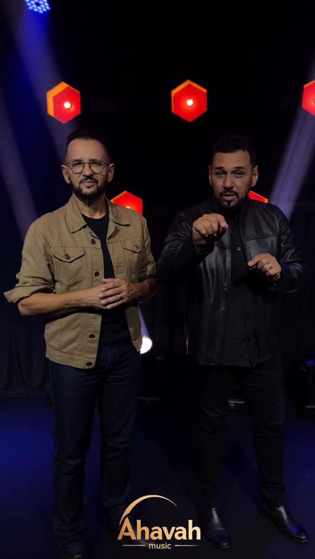 Post 10 by Falcão & Josué on Instagram (video)