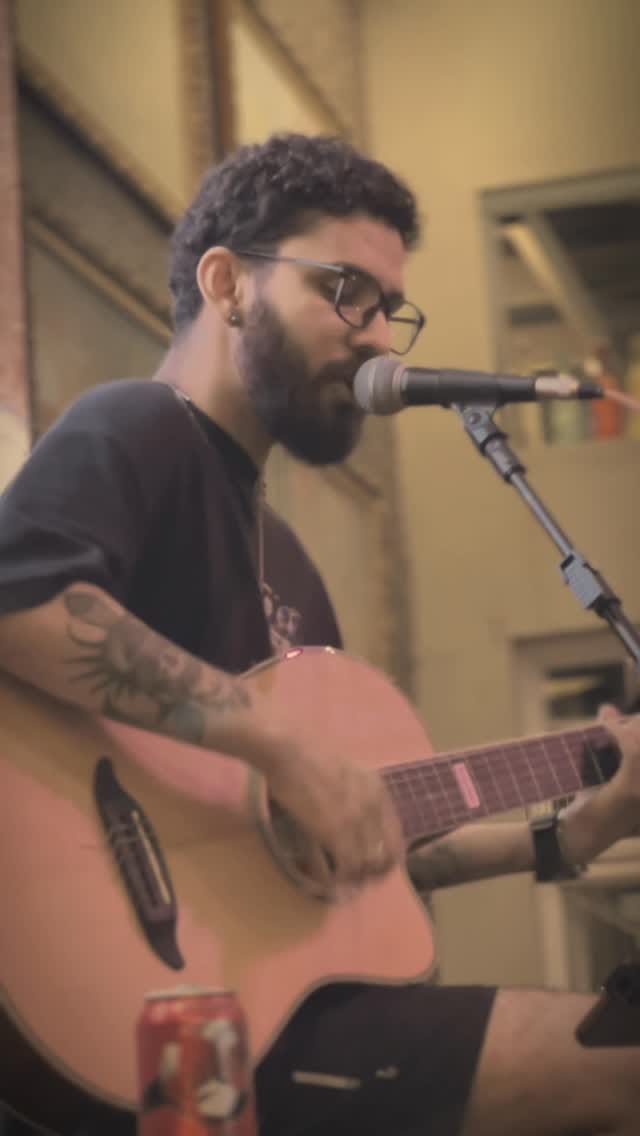 Post 3 by John Andrade on Instagram (video)
