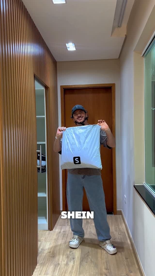 Post 9 by Rodrigo Serman on Instagram (video)