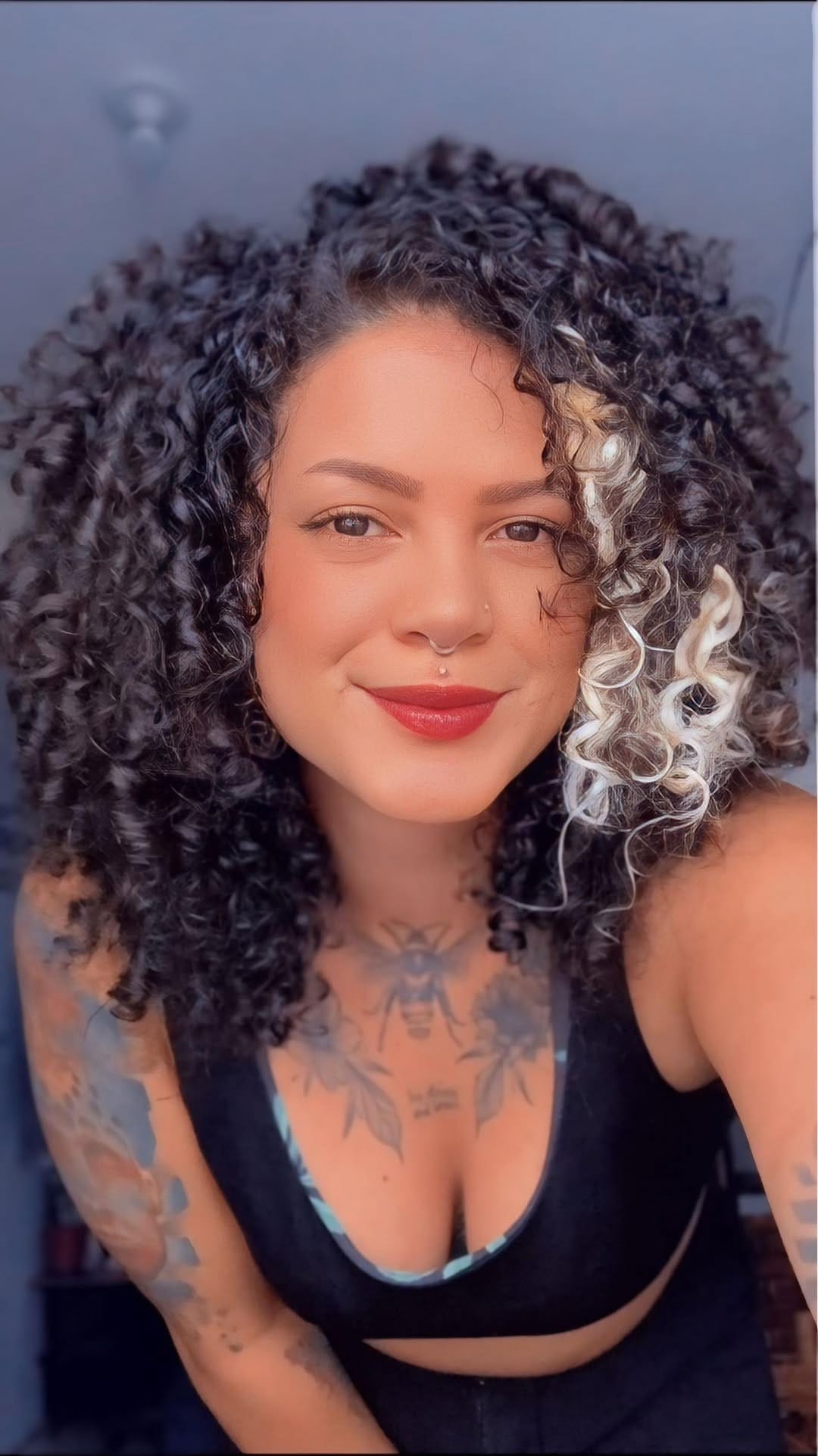 Post 7 by Amanda Barreto Tattoo 🐝 on Instagram (video)