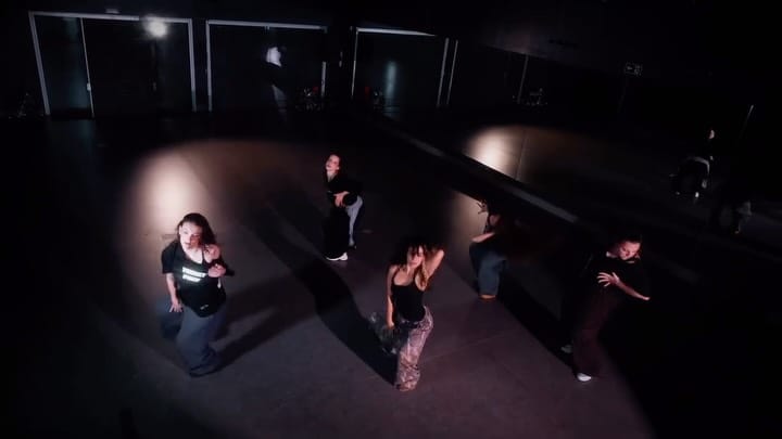 Post 1 by Mylena Esteves on Instagram (video)