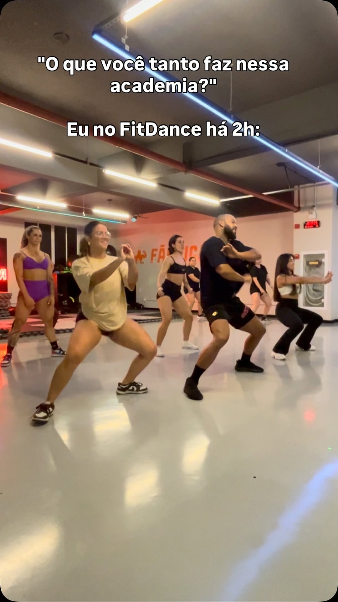 Post 6 by Gustavio Vieira de Souza on Instagram (video)