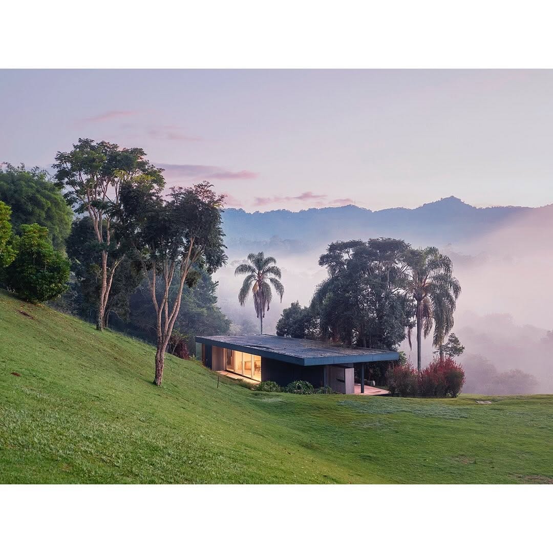 Post 6 by Vincent Catala on Instagram (image)