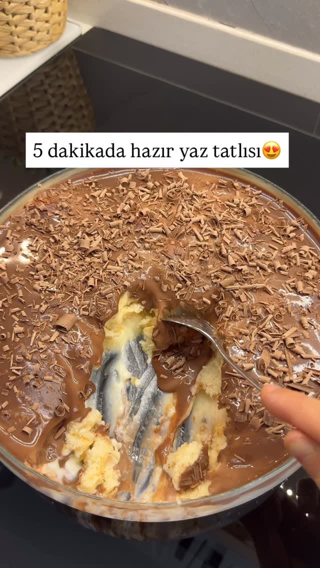 Post 4 by Özlem Kara on Instagram (video)