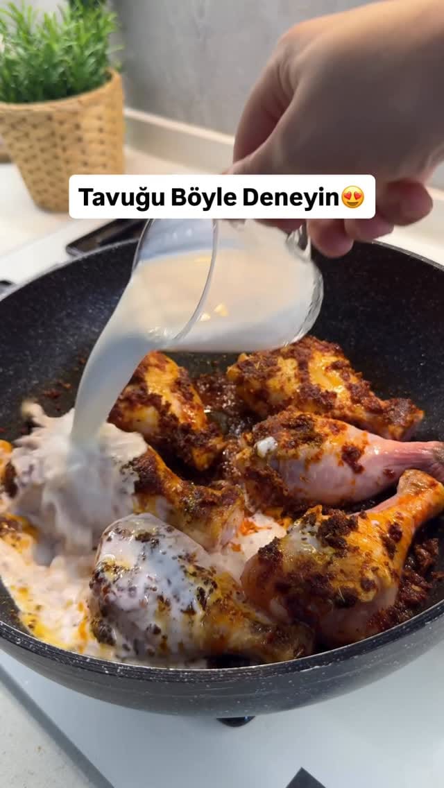 Post 6 by Özlem Kara on Instagram (video)