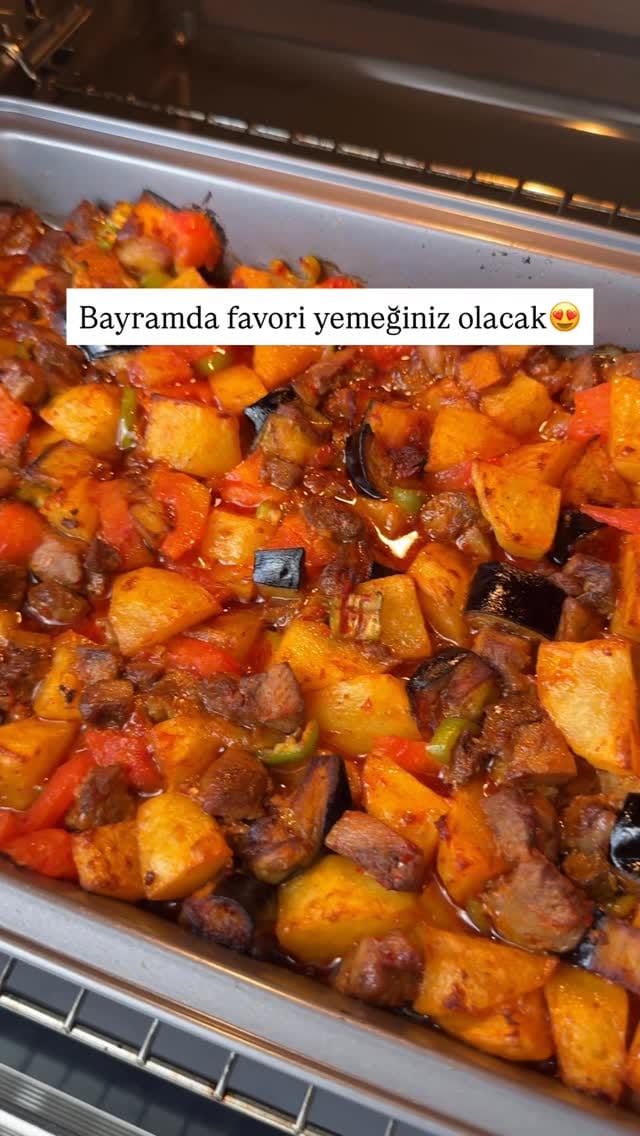 Post 7 by Özlem Kara on Instagram (video)