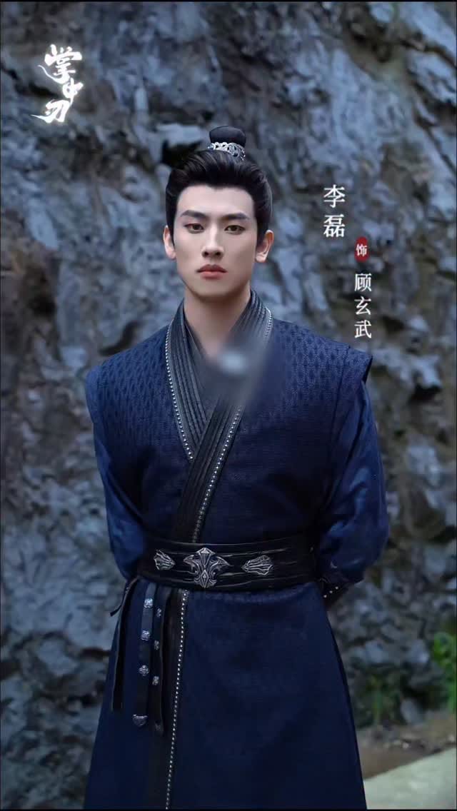 Post 7 by 钢铁肉肉 on Instagram (video)